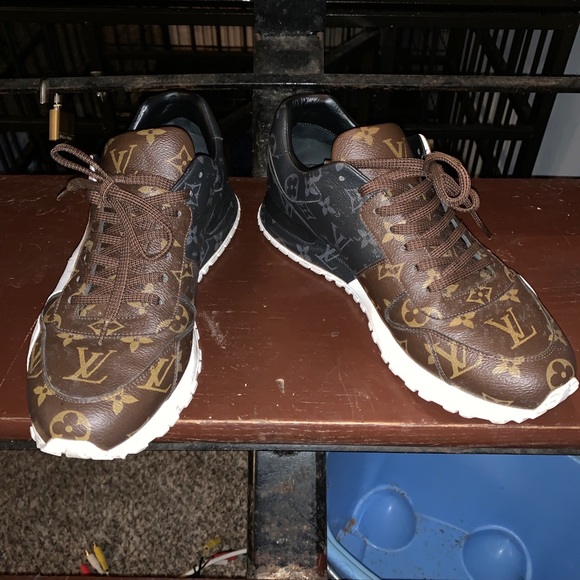 Louie Vuitton men’s sneakers - Picture 6 of 6